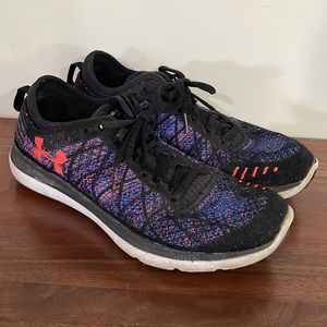 Under Armour size 10 women's tennis shoes